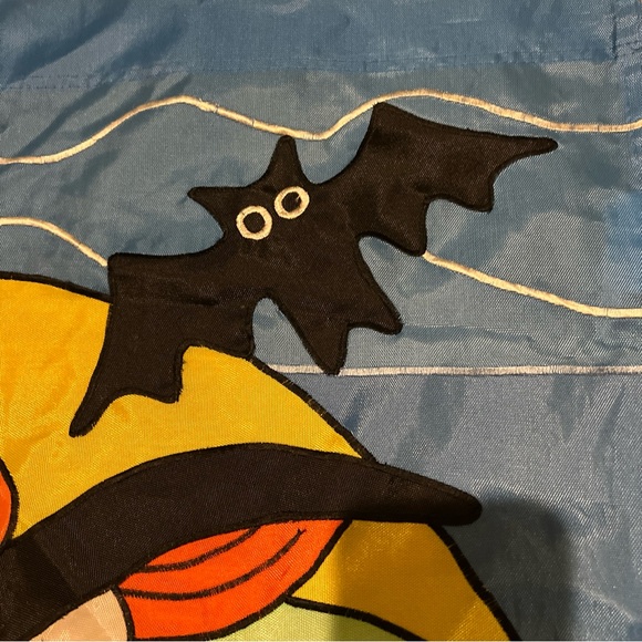 VTG 1994 LARGE HALLOWEEN WITCH FLAG 39" X 27" Reversible. - Picture 6 of 9